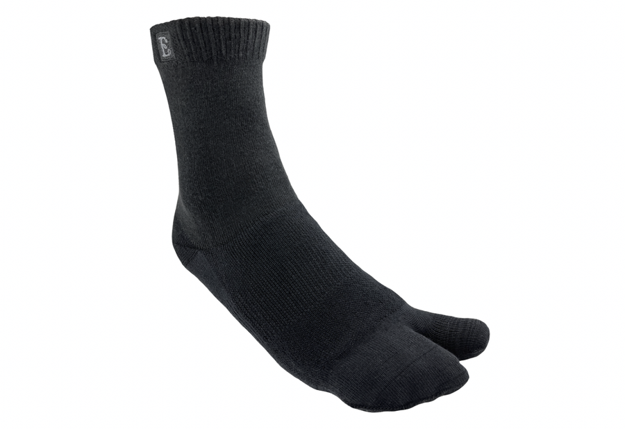 Cruelty-Free Wool Tabi Socks - Black | Earth Runners Sandals ...