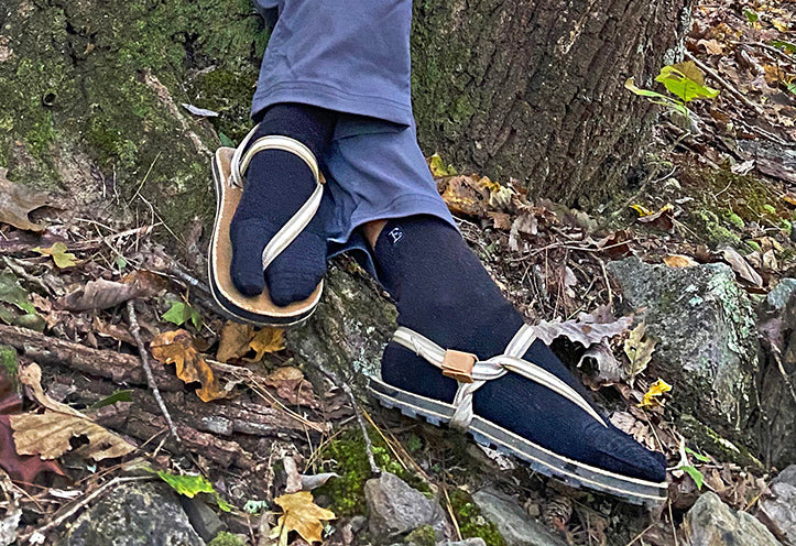 Cruelty-Free Wool Tabi Socks - Black  Earth Runners Sandals - Reconnecting  Feet with Nature